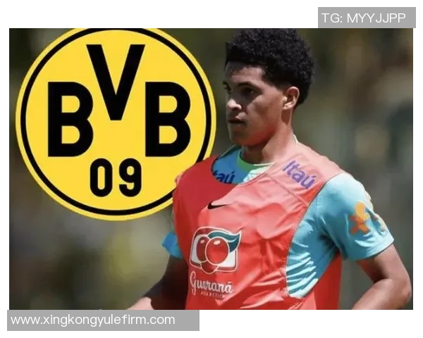 多特蒙德关注17岁左后卫普拉特斯交易价格成关键难题