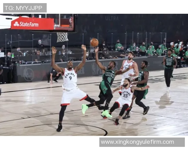 斯玛特谈三分防守对手表现差异直言打我们命中率翻倍