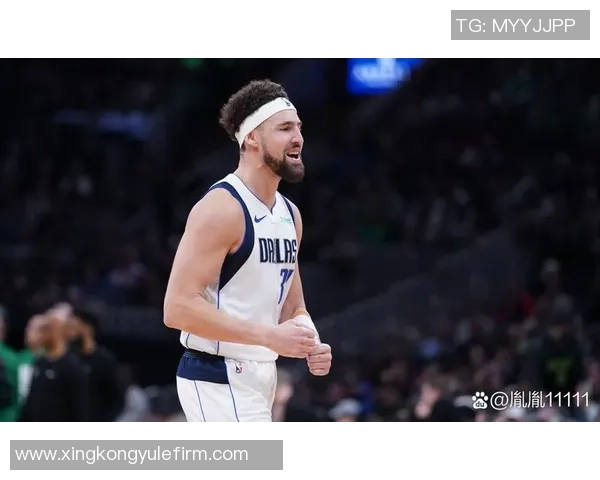 克莱状态回暖三分球表现出色11投5中贡献14分1篮板